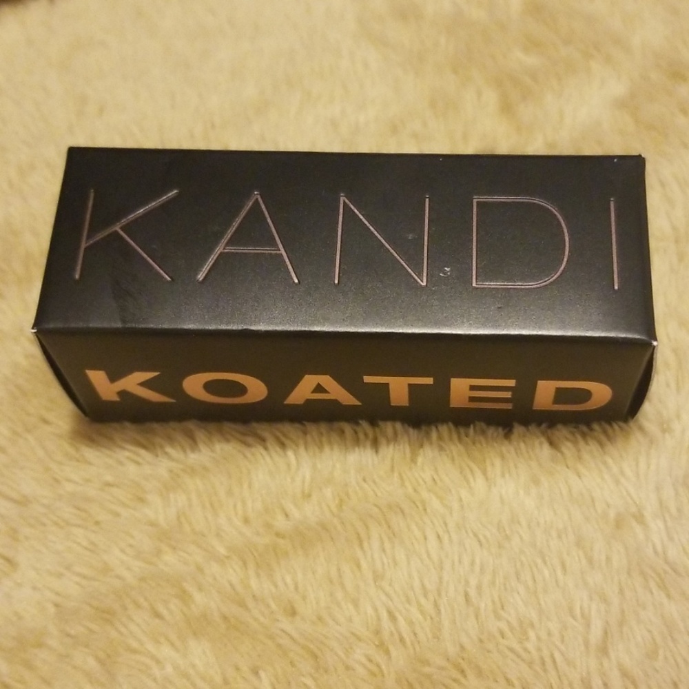 Kandi Koated Suede No-Shine Matte Lipstick